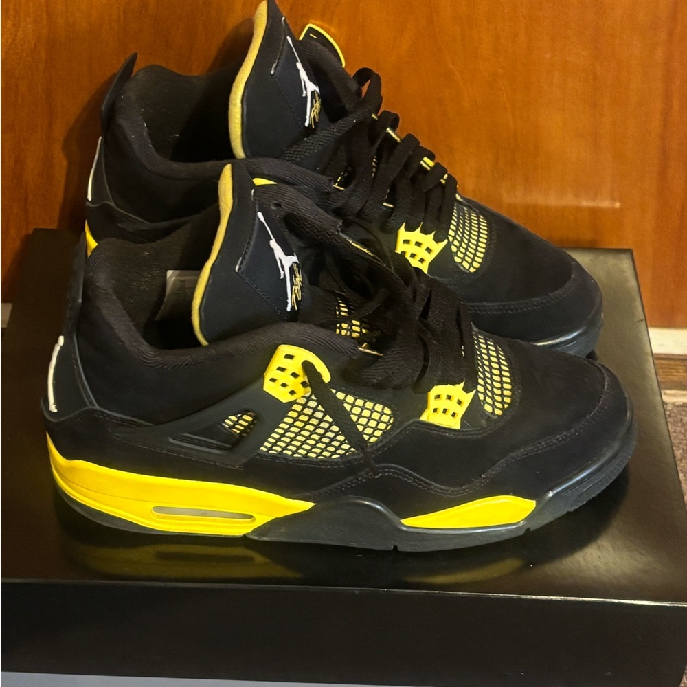 Jordan Men’s Black and Yellow Retro Sneakers